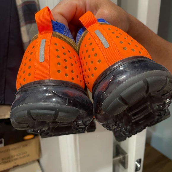 Nike Air Vapormax Flyknit 2 Brown with Orange and Blue - Picture 8 of 9